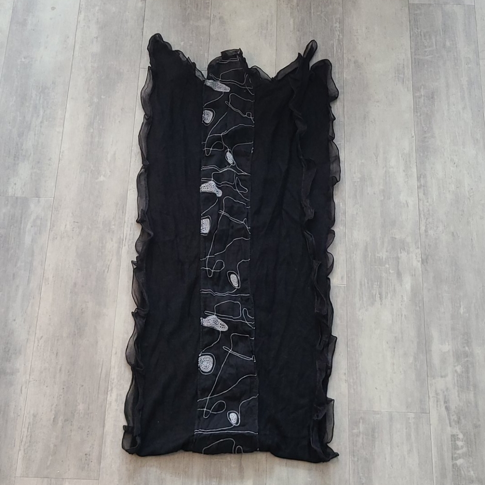 Unique Scarf/Shawl - Picture 3 of 4
